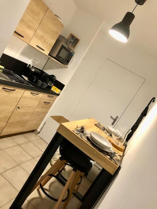 Studio Cosy, Lyon, Avec Garage Prive Exteriér fotografie